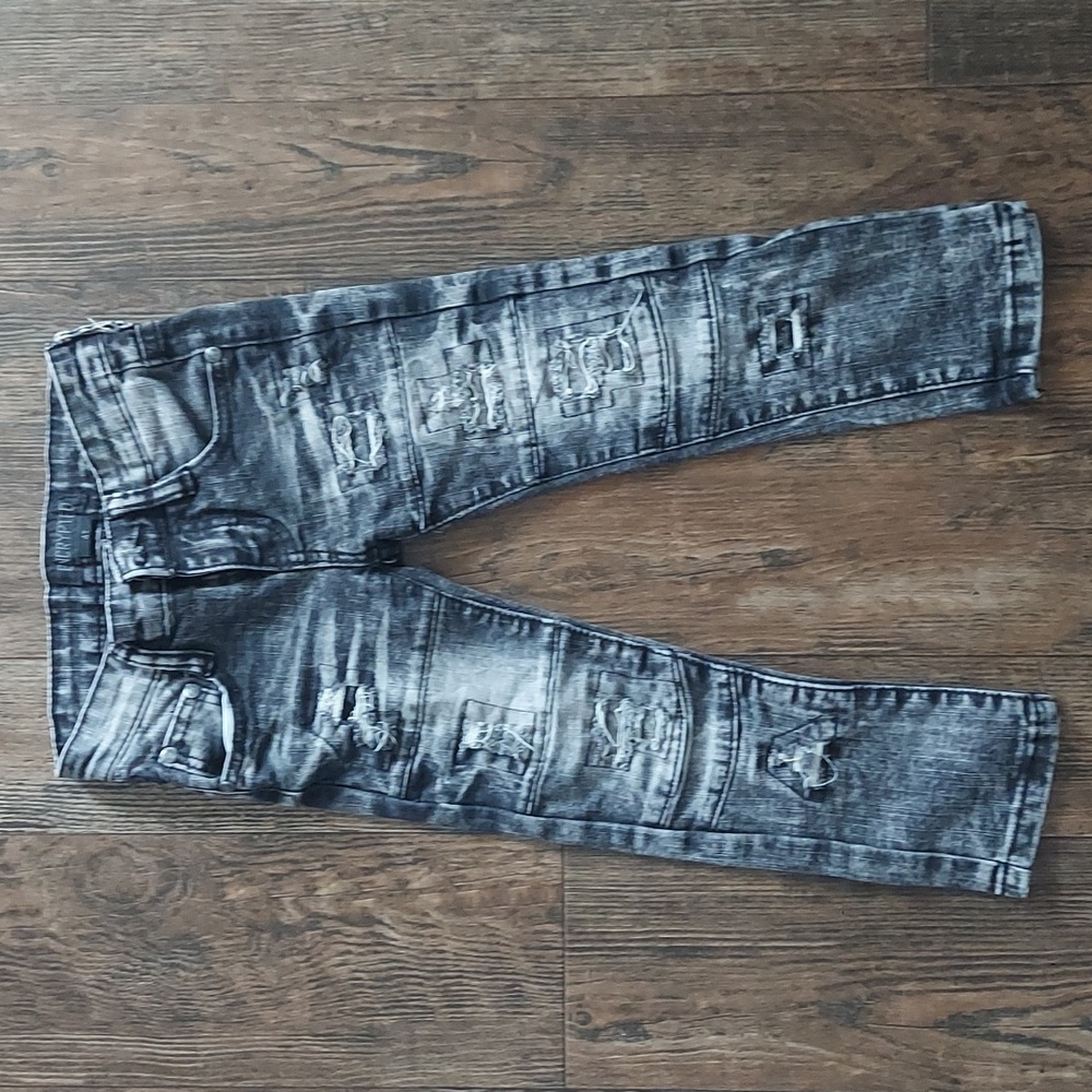Distressed 4T jeans